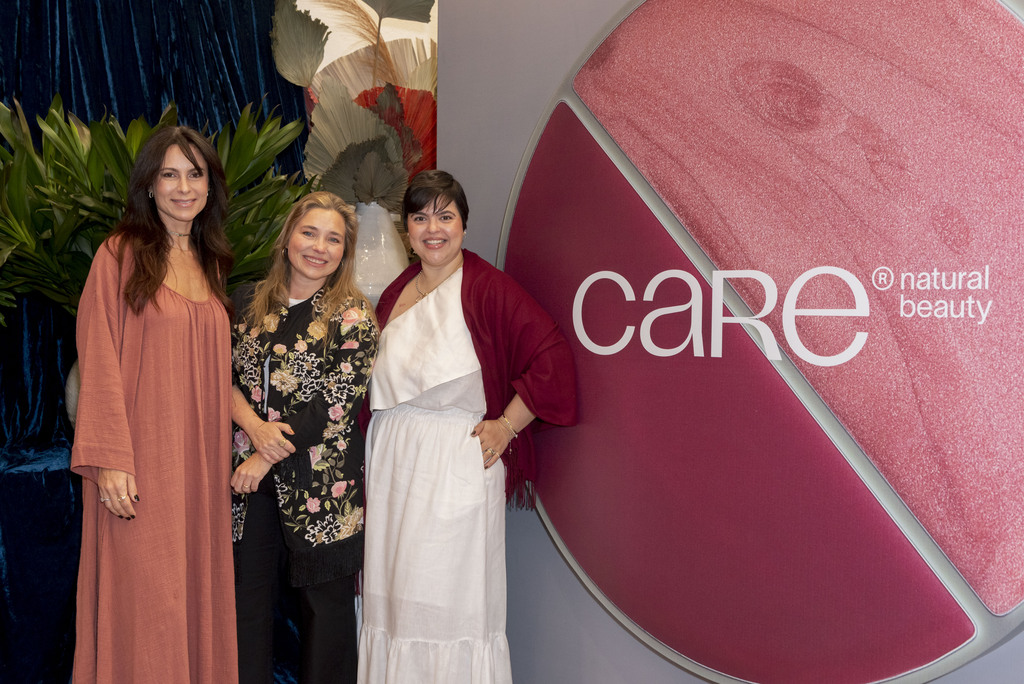 CARE Natural Beauty celebra 7 anos e apresenta novidades no Duo Blush & Iluminador